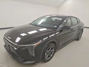 Kia K4 2.0L 4 2025