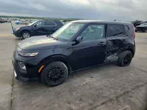 Kia Soul 2.0L 4 2020