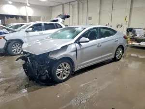 Hyundai Elantra 2.0L 4 2019
