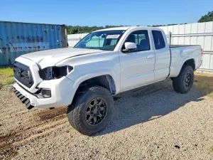 Toyota Tacoma 2.7L 4 2023
