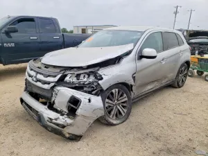Mitsubishi Outlander 2.0L 4 2021