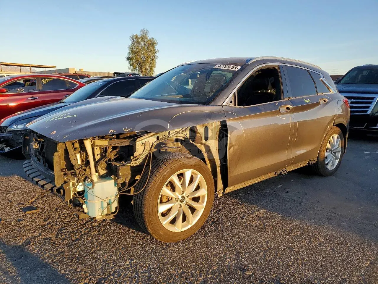 Infiniti QX50 2.0L 4 2019