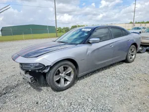 Dodge Charger 5.7L 8 2015