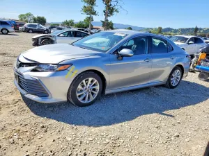 Toyota Camry 2.5L 4 2023