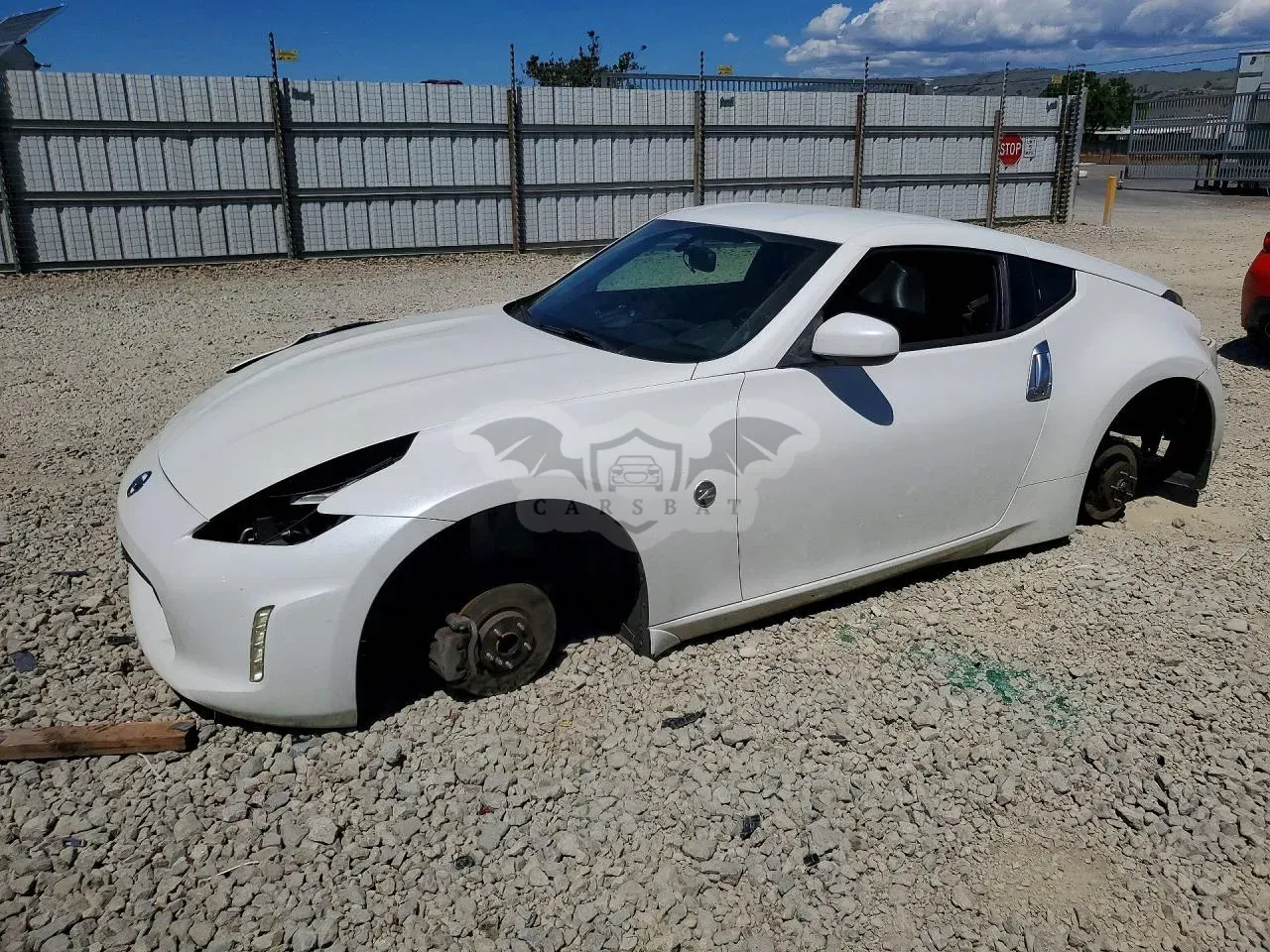 Nissan 370z 3.7L 6 2014