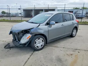 Nissan Versa 1.8L 4 2010