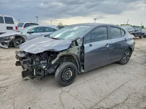 Nissan Versa 1.6L 4 2025