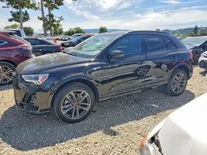 Audi Q3 2.0L 4 2025