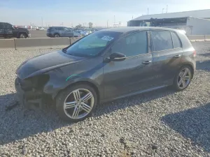 Volkswagen Golf 2.0L 4 2013