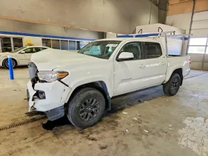 Toyota Tacoma 2.7L 4 2023