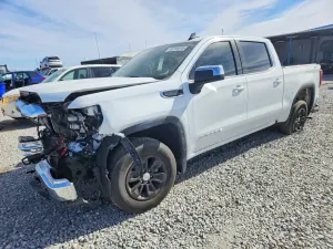 GMC Sierra 2.7L 4 2023