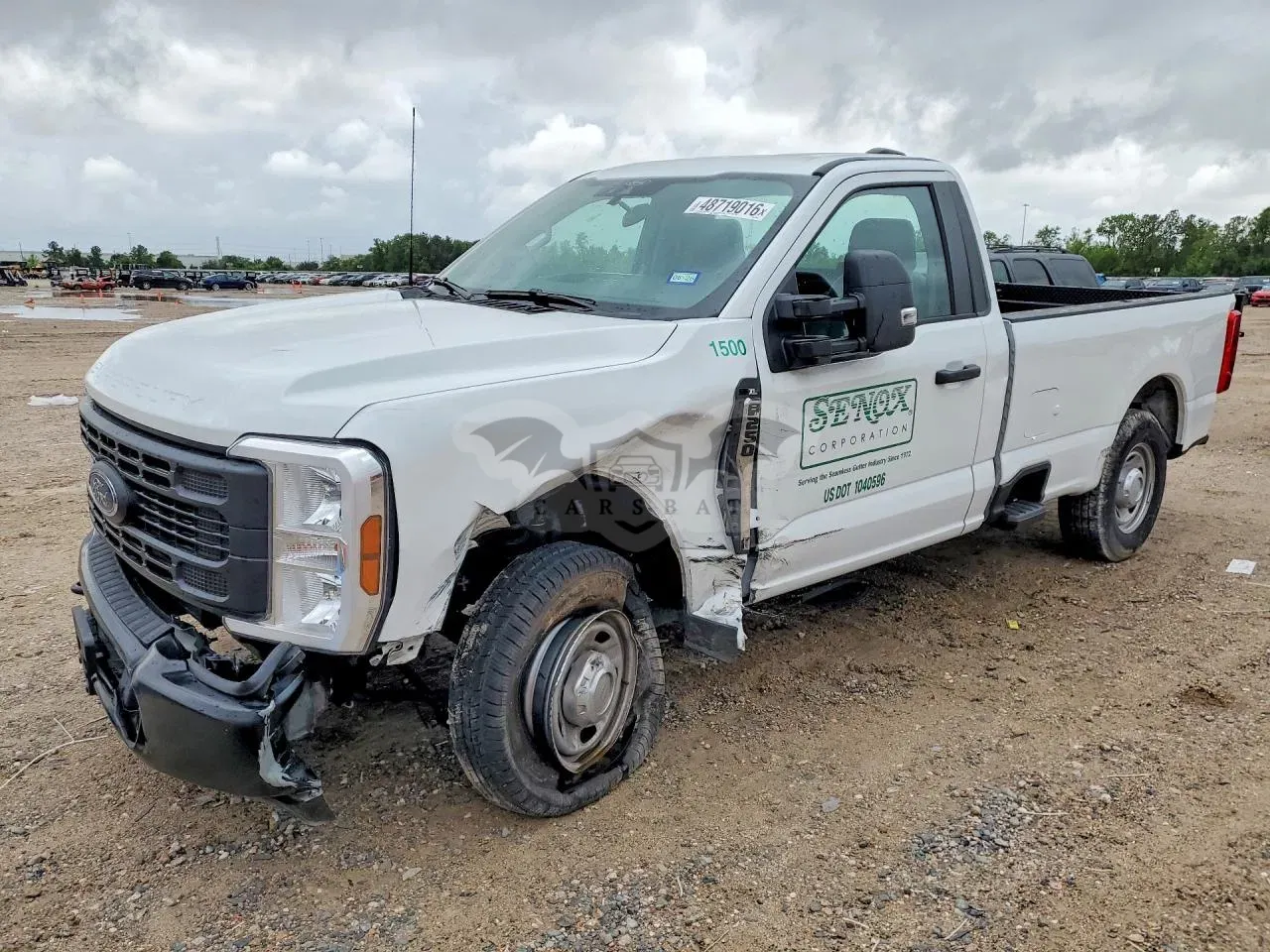 Ford F-250 6.8L 8 2025