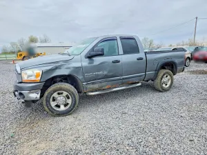 Dodge RAM 5.7L 8 2006