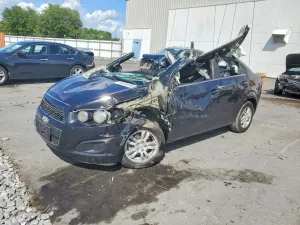Chevrolet Aveo (Sonic) 1.8L 4 2015