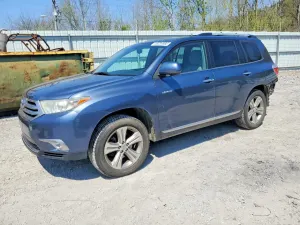 Toyota Highlander 3.5L 6 2013