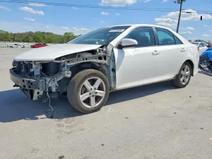 Toyota Camry 2.5L 4 2014