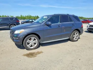 Mercedes-Benz ML 3.5L 6 2015
