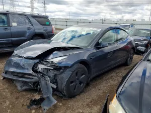 Tesla Model 3 2023