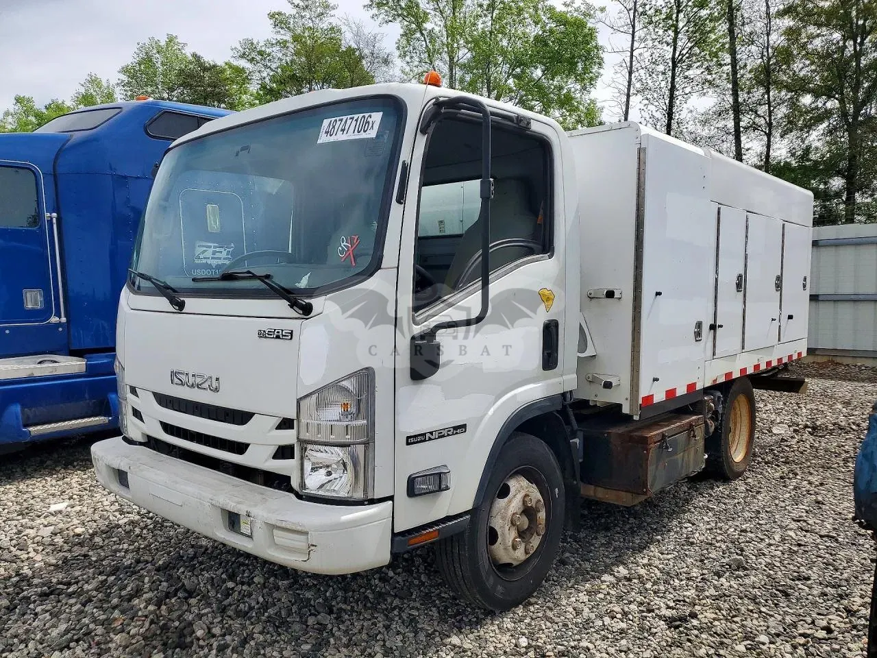 Isuzu NPR 6.0L 8 2018