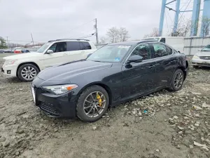 Alfa Romeo Giulia 2.0L 4 2018