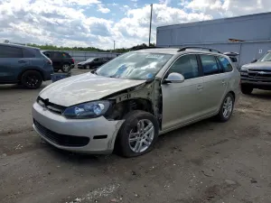 Volkswagen Jetta 2.0L 4 2013