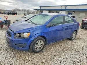 Chevrolet Aveo (Sonic) 1.8L 4 2013