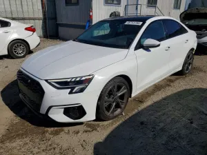Audi A3 2.0L 4 2024