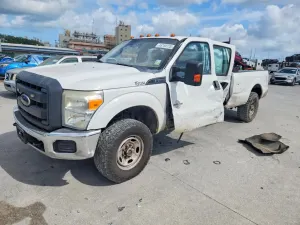 Ford F-250 6.7L 8 2015