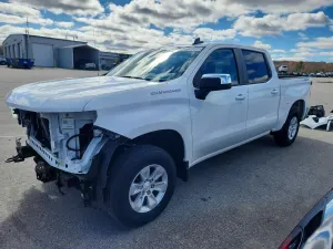 Chevrolet Silverado 1500 5.3L 8 2025