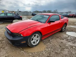 Ford Mustang 3.7L 6 2014