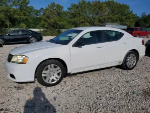 Dodge Avenger 2.4L 4 2013