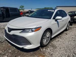 Toyota Camry 2.5L 4 2018
