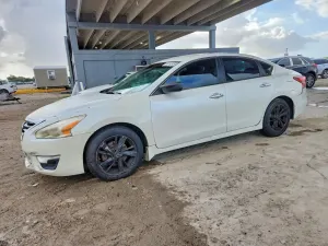 Nissan Altima 2.5L 4 2014
