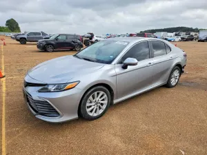 Toyota Camry 2.5L 4 2023