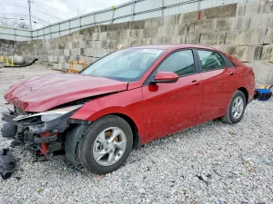 Hyundai Elantra 2.0L 4 2023