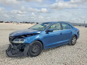 Volkswagen Jetta 1.4L 4 2017