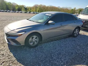 Hyundai Elantra 2.0L 4 2024