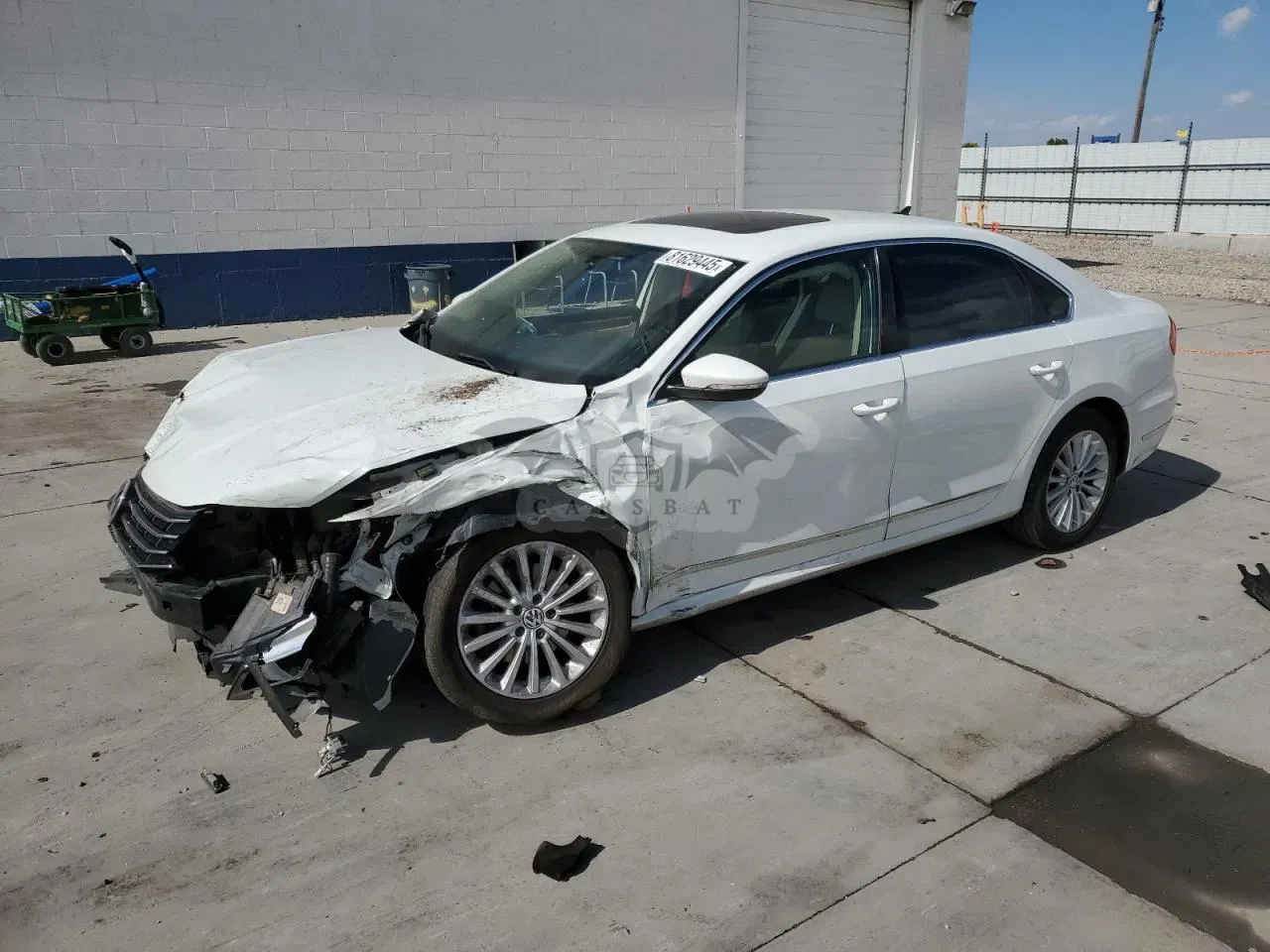 Volkswagen Passat 1.8L 4 2016