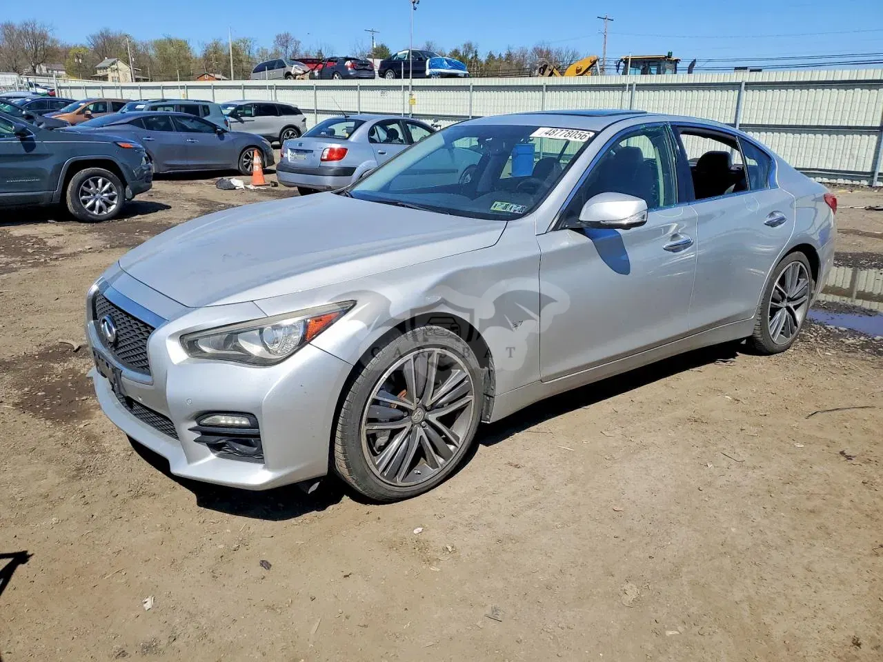 Infiniti Q50 3.7L 6 2014