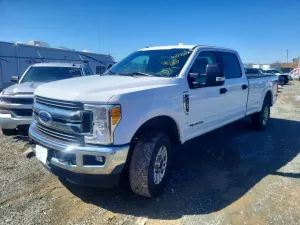 Ford F-250 6.7L 8 2017