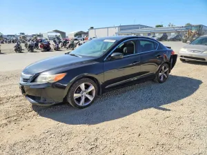 Acura ILX 2.0L 4 2013