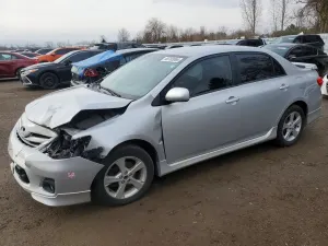 Toyota Corolla 1.8L 4 2013