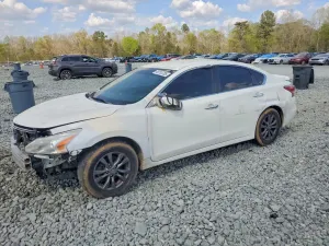 Nissan Altima 2.5L 4 2015