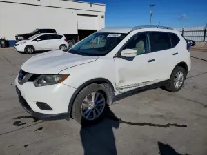 Nissan Rogue 2.5L 4 2014