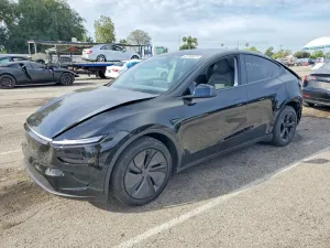 Tesla Model Y 2026
