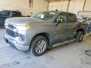 Chevrolet Silverado 1500 2.7L 4 2026