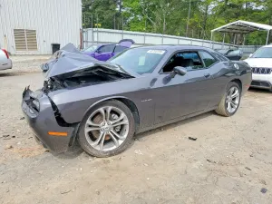 Dodge Challenger 5.7L 8 2021