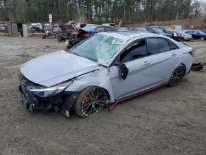Hyundai Elantra 2.0L 4 2023