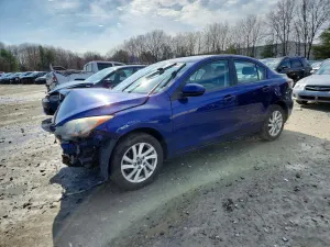 Mazda 3 2.0L 4 2013