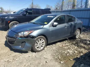 Mazda 3 2.0L 4 2013